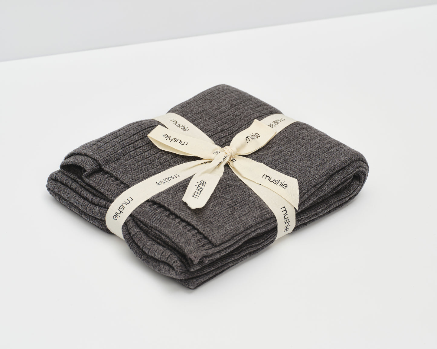 Knitted Ribbed Blanket Dark Grey Melange